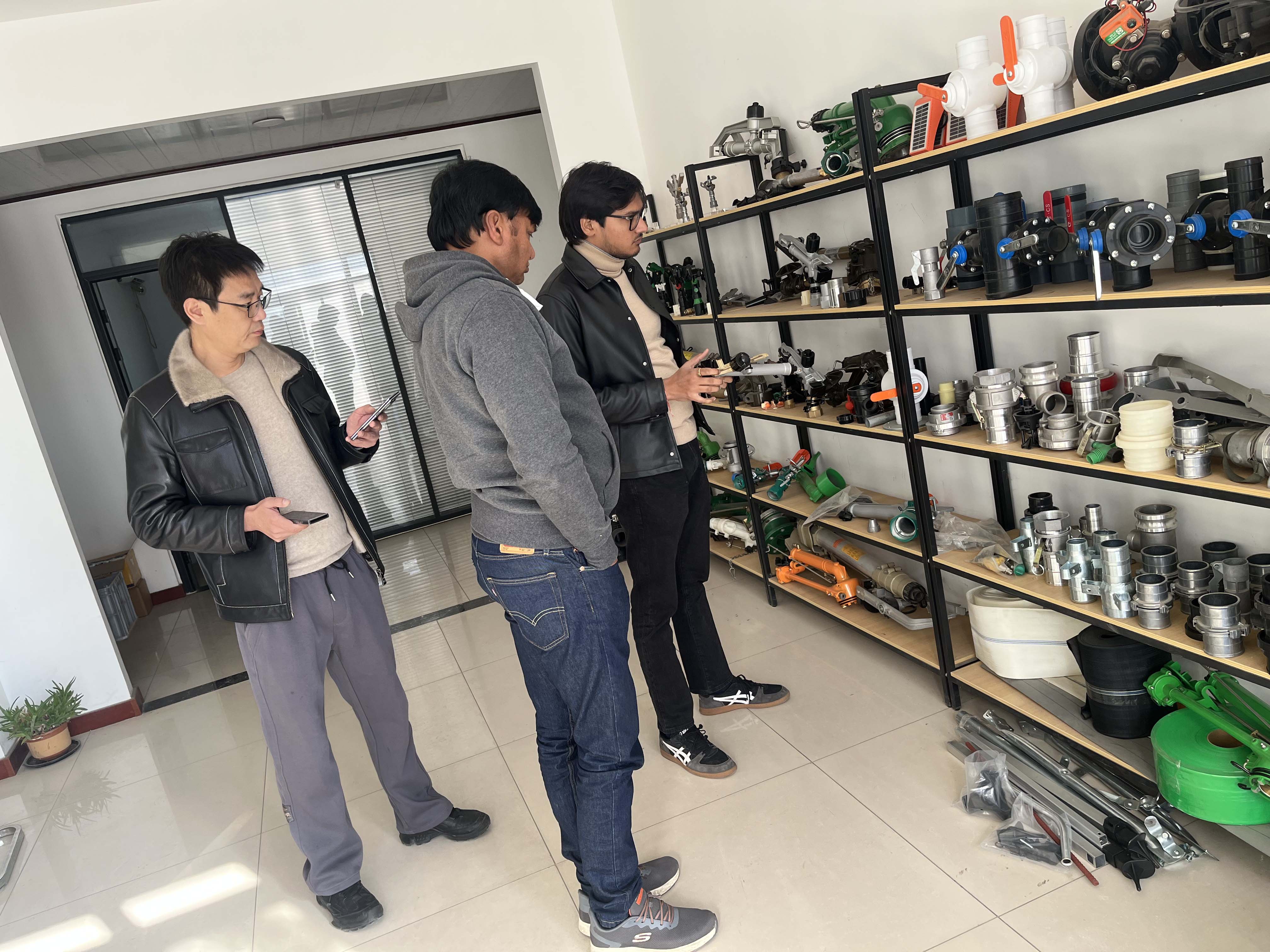 广州NS40 涡轮喷枪获客户青睐 洽谈批量合作